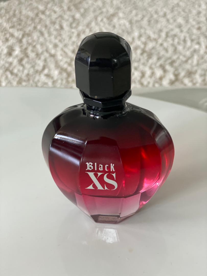 Black XS